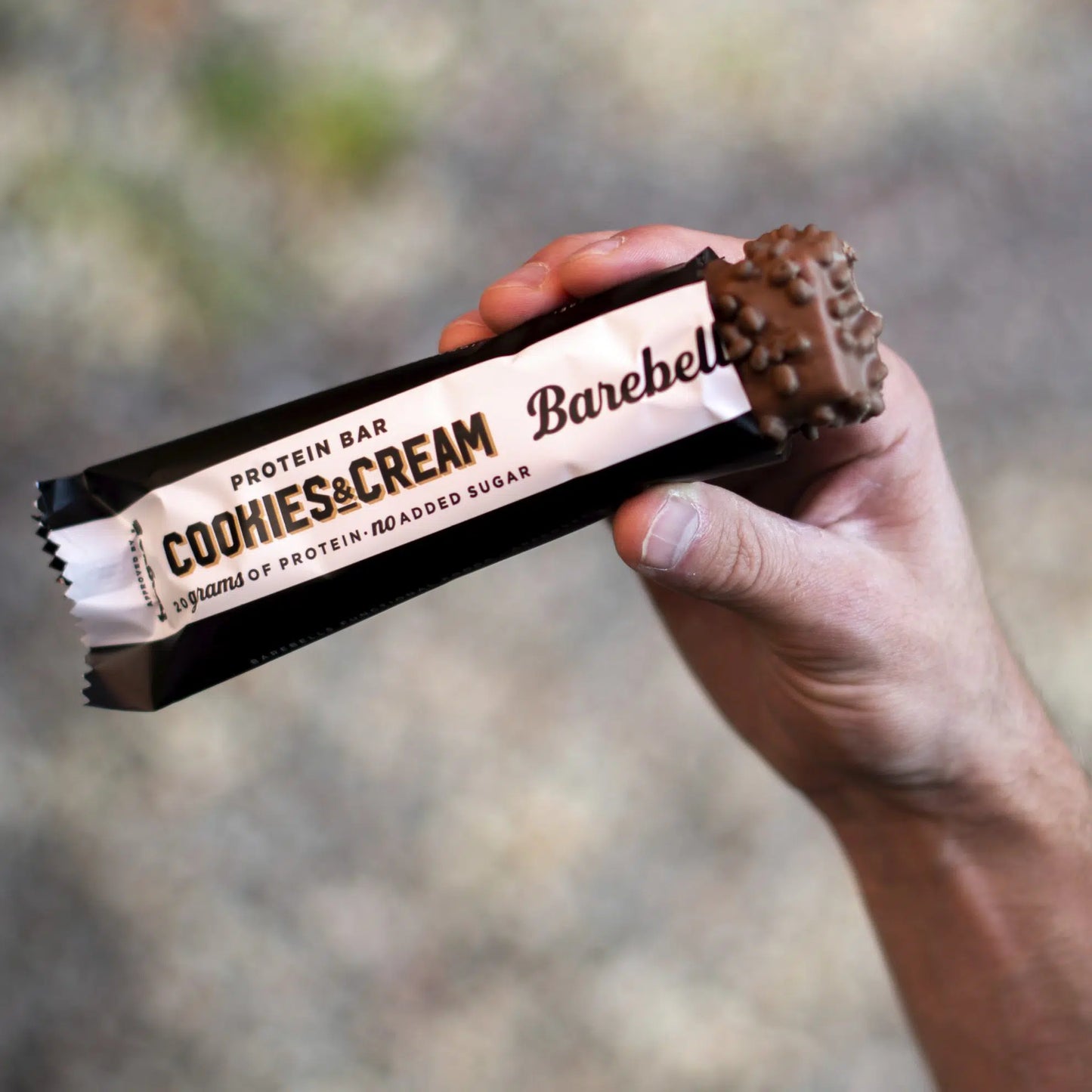 Protein Bar - Barebells (Cookies and Cream)